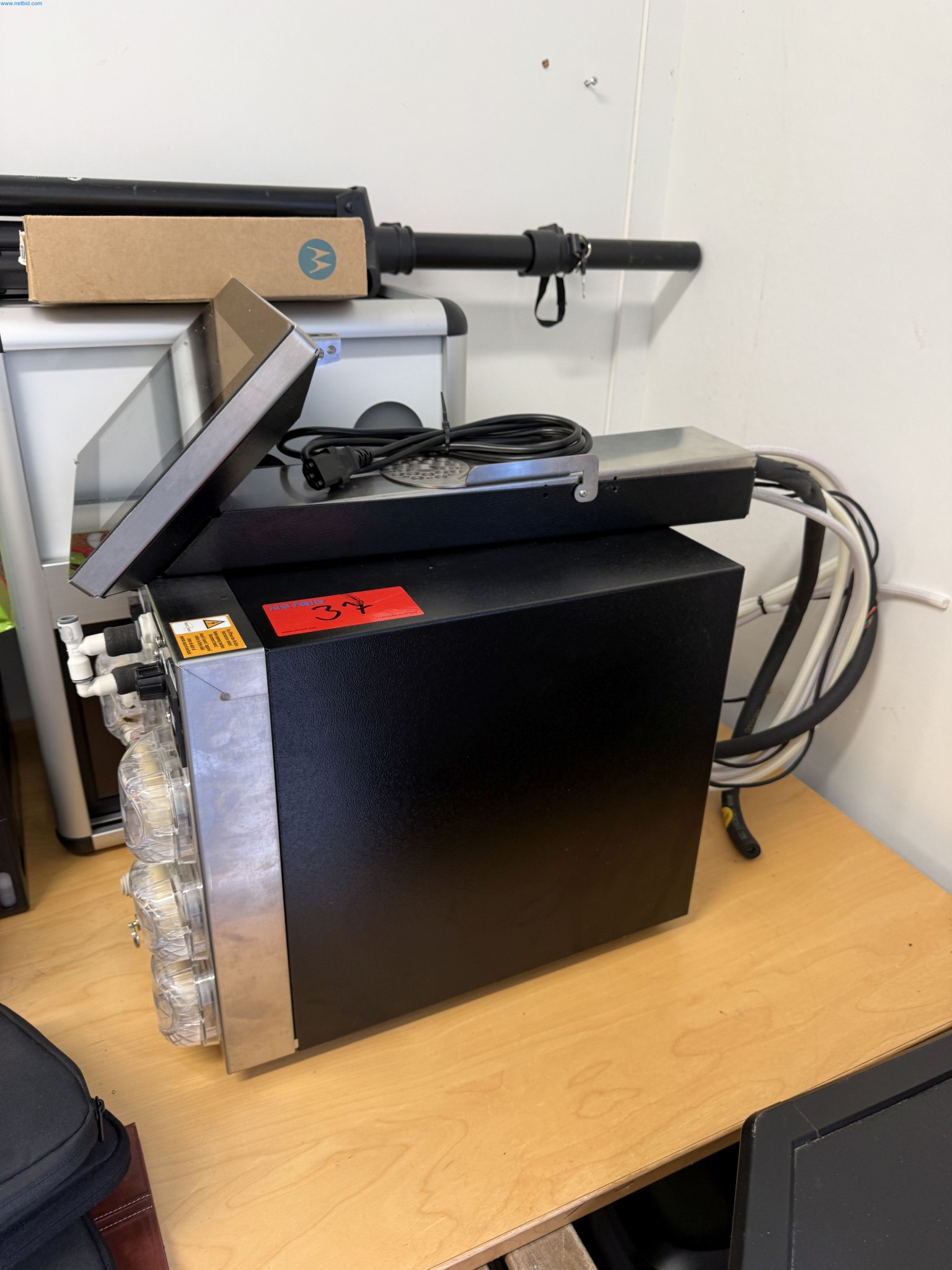 elektr. Getränkeautomat/Saftspender Asco CT-L4 Touch CO2